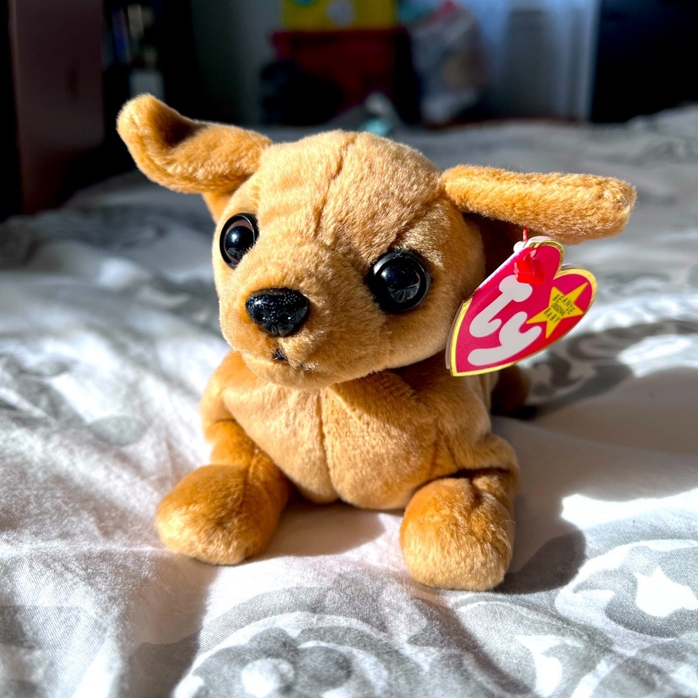 Ty Beanie Babies Tiny Chihuahua dog with tags